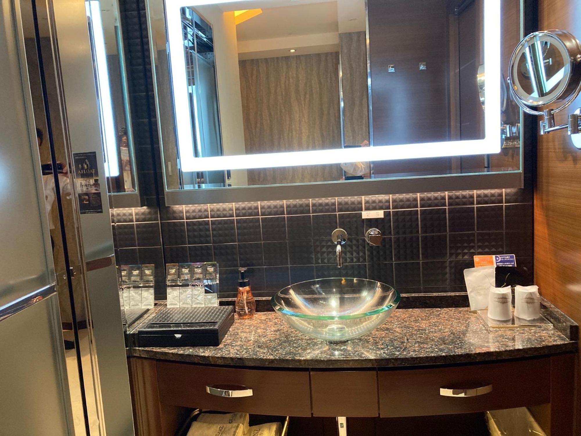 Hotel The Glanz Токио Экстерьер фото